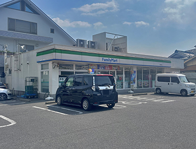 ファミリーマート大森駅南店