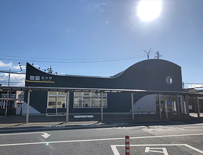 近鉄名古屋線「近鉄富田」駅