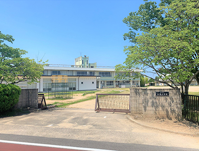 芸濃小学校