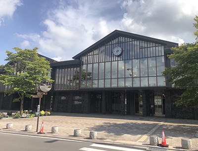 しなの鉄道「中軽井沢」駅