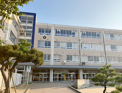 東山の下小学校