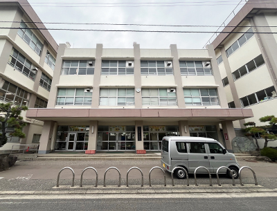 上所小学校