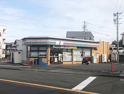 セブンイレブン清水区草薙店