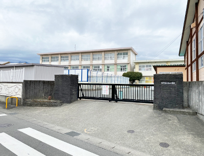 裾野市立西小学校