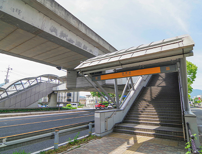 アストラムライン「西原」駅