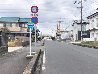 コミュニティバス「田彦小学校東」バス停