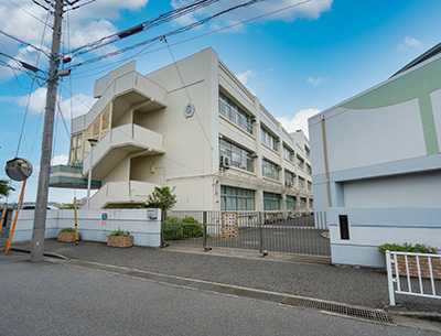 横浜市立中川中学校