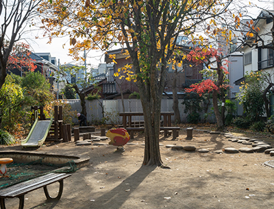 杉並区立阿佐谷かりん公園