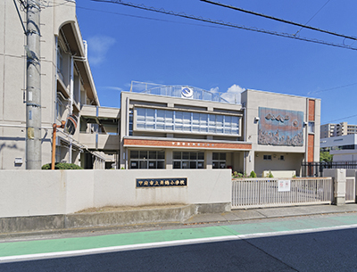 甲府市立舞鶴小学校