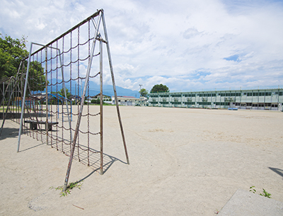 南アルプス市立若草小学校