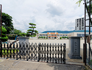 甲斐市立敷島小学校