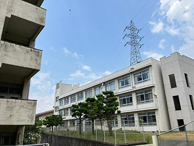 姫路市立大白書中学校