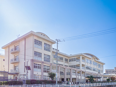 宝塚市立宝塚第一小学校