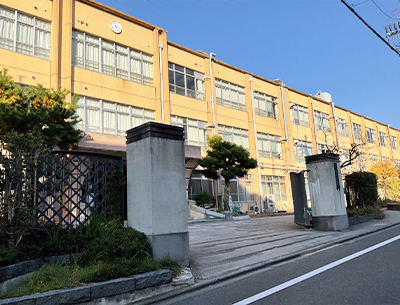 京都市立桃山中学校