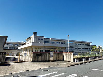 斑鳩東小学校