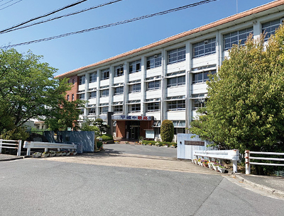 平城中学校