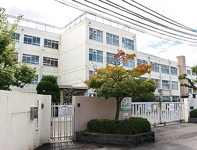 高槻市立五百住小学校