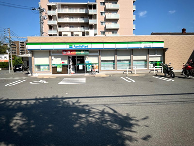 ファミリーマート福岡堤二丁目店