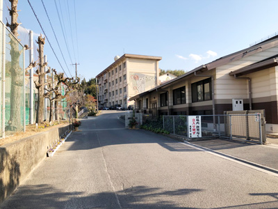 滝尾小学校