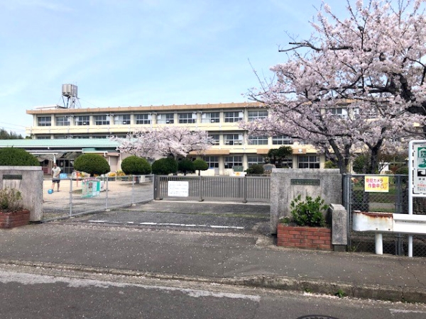 宗方小学校