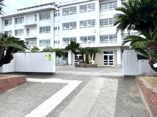 松山市立石井東小学校