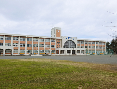 青森市立浦町小学校